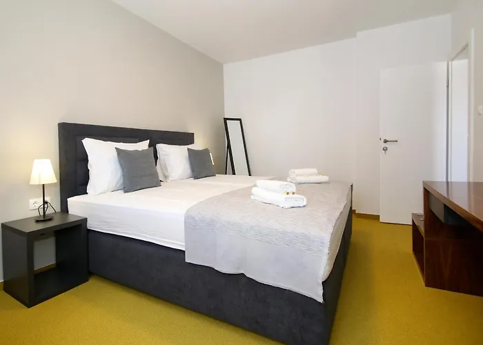 Lägenhet Maxim Deluxe With Balcony & Private Bathrooms - Downtown Spalato, Quiet Neighborhood Split